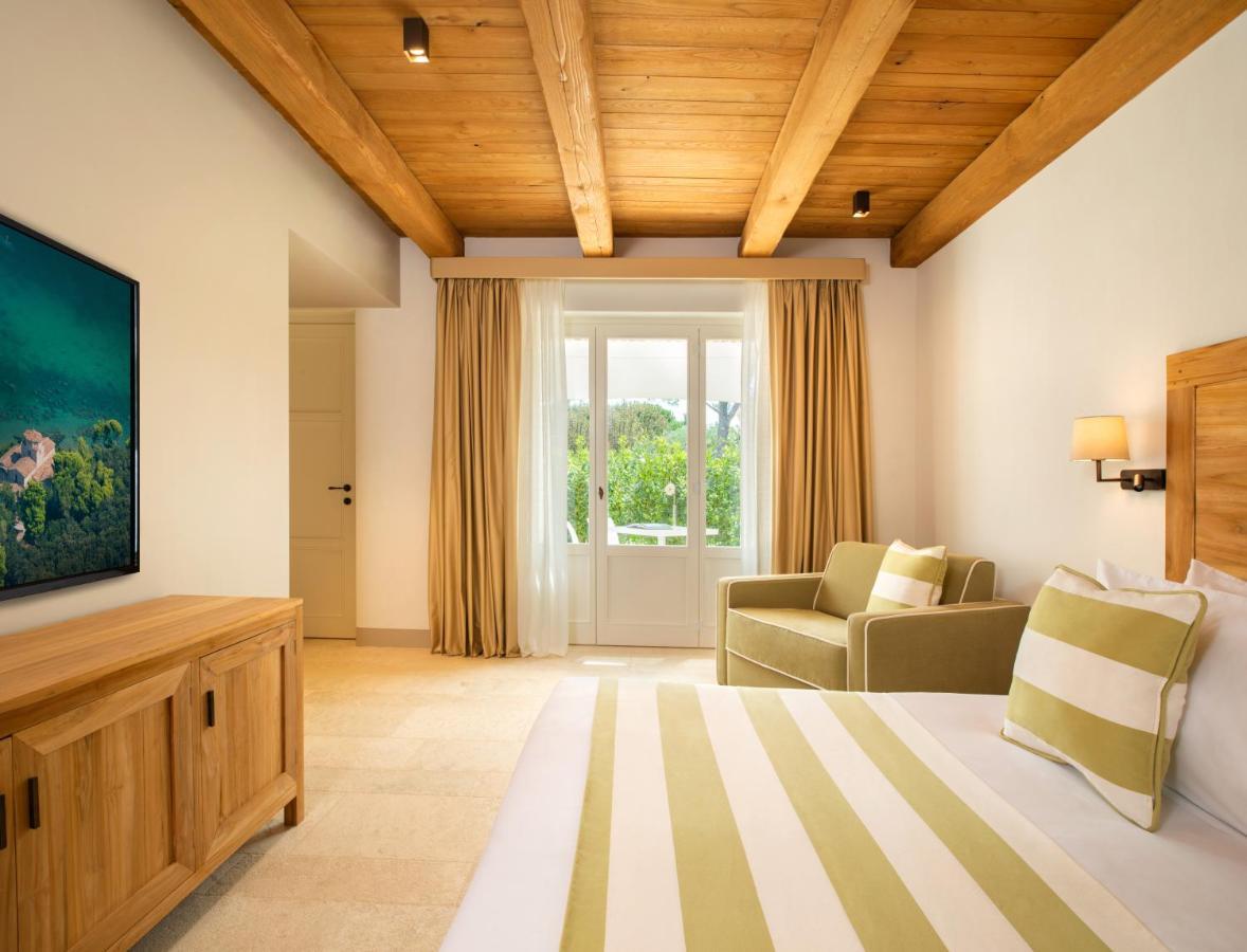 San Michele Relais & Spa سيرولو المظهر الخارجي الصورة