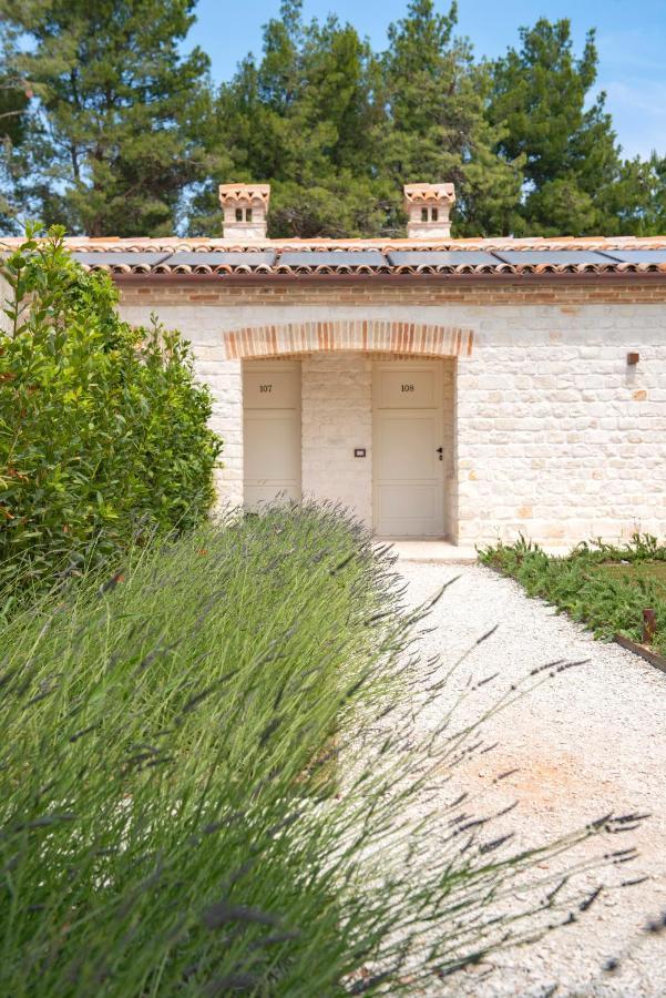 San Michele Relais & Spa سيرولو المظهر الخارجي الصورة