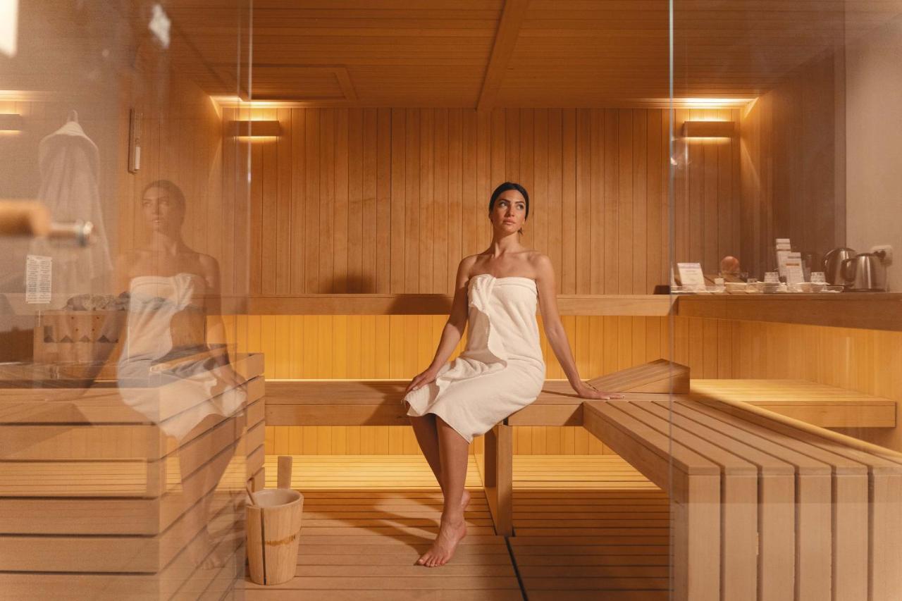 San Michele Relais & Spa سيرولو المظهر الخارجي الصورة